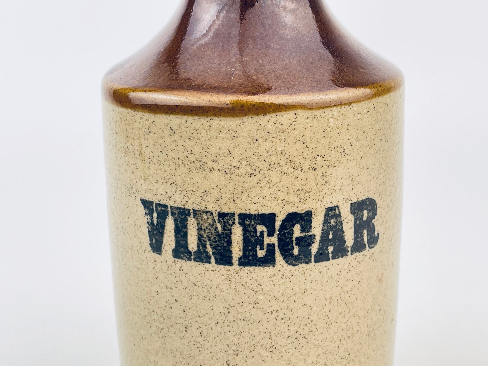 Product image for 'vintage vinegar stoneware dispenser pearsons of chesterfield 1810 made in england eatons canada' (view 135fd0)