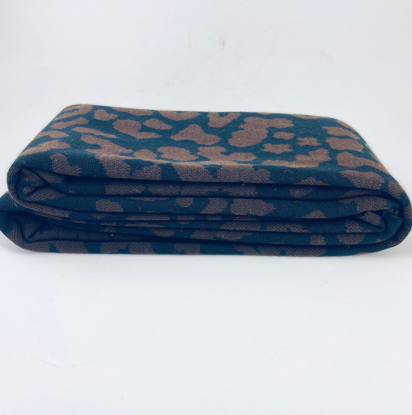 Product image for 'vintage eatons navy brown acrylic fabric animal print 46 x 64' (view 791289)