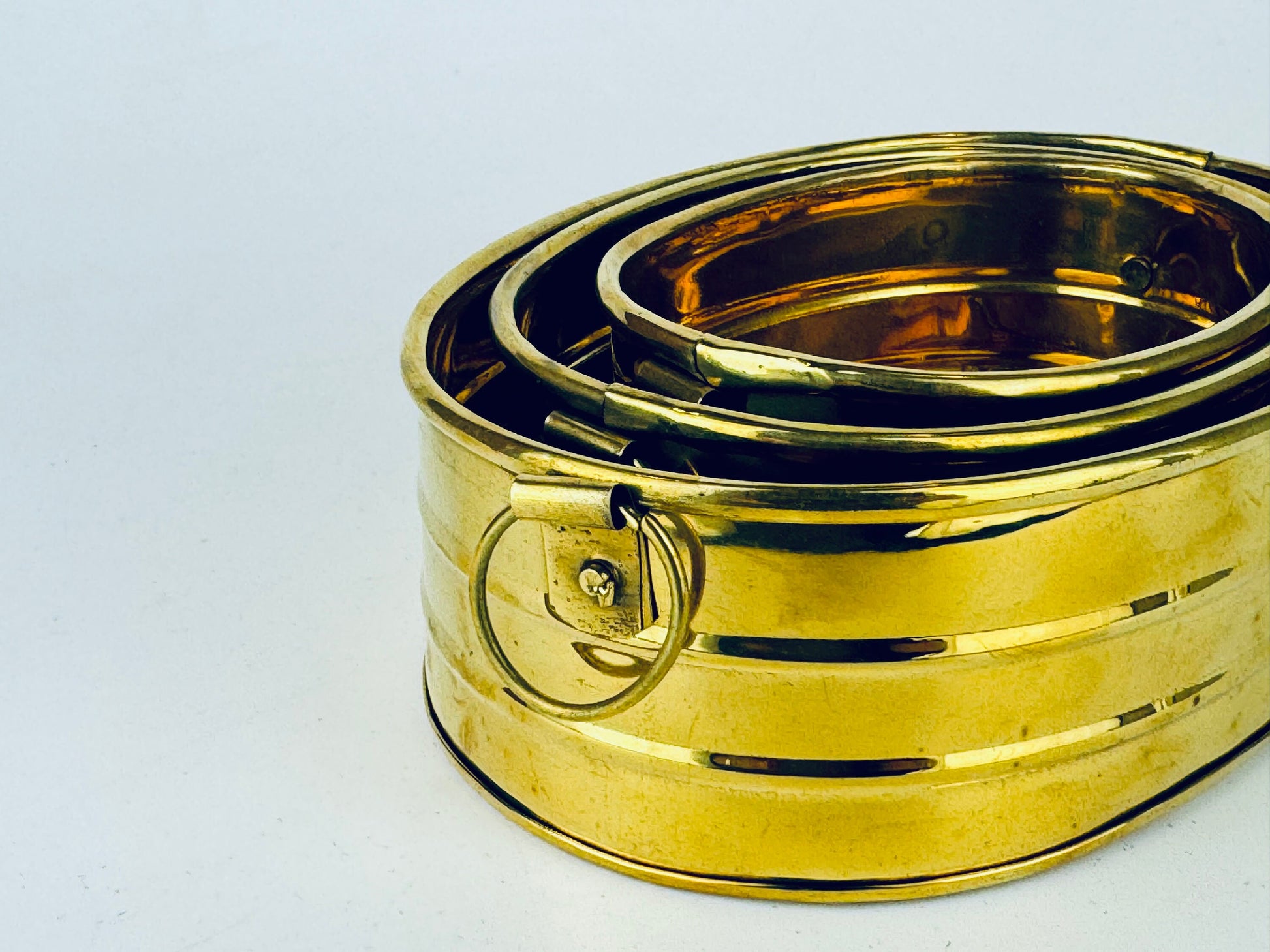 Product image for 'vintage brass oval handled indoor planters set of three 3' (view f896bf)