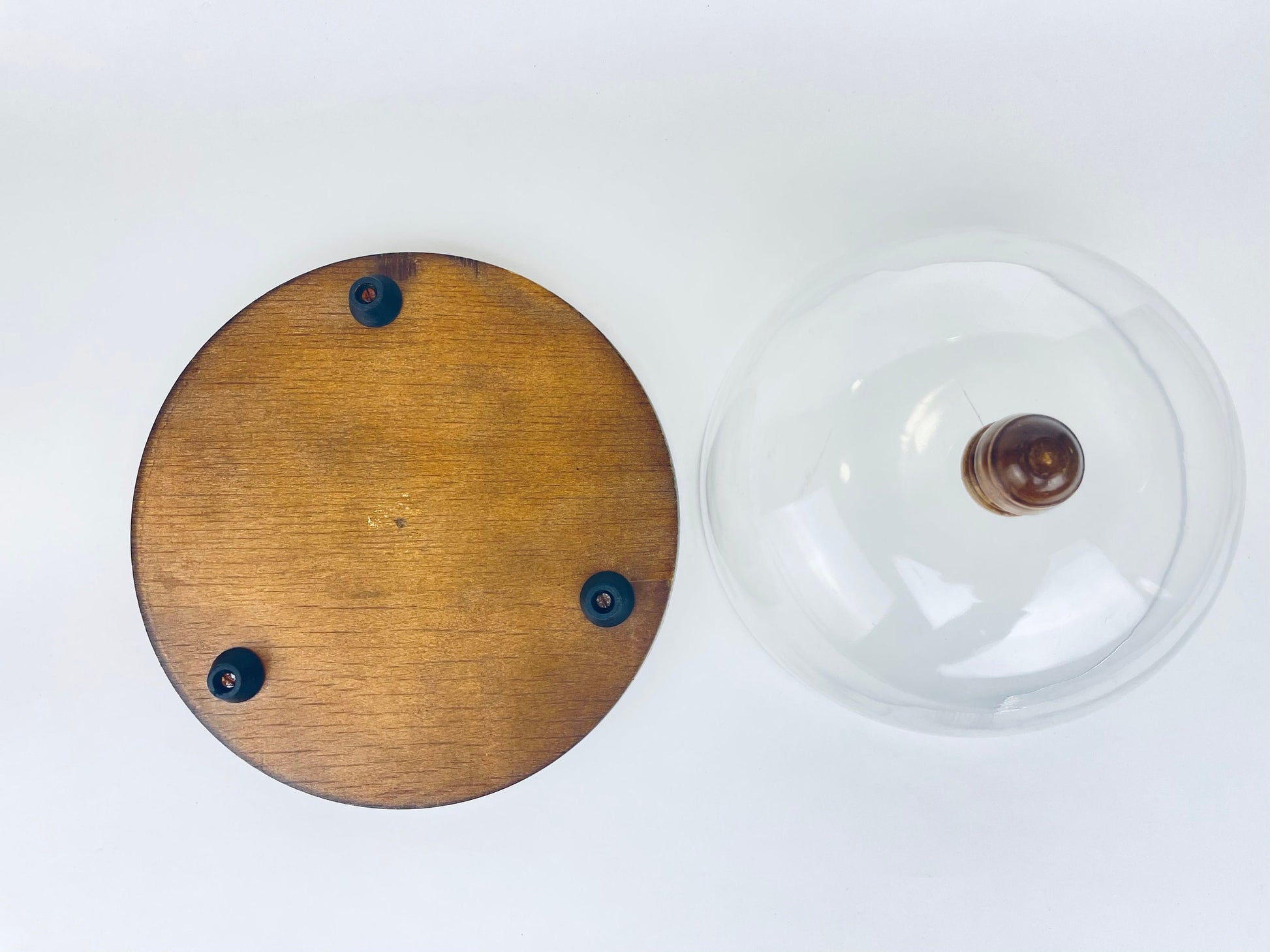 Product image for 'vintage goodwood cheese cloche charcuterie cracker dome server 60s ceramic tile with berry nut flower pattern plastic dome' (view 8de28a)