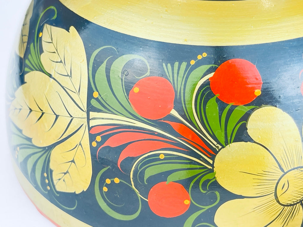 Product image for 'vintage hand painted artisan folk art soviet russia khokhloma wooden salad soup bowl spoon set made in the ussr flower scene pattern' (view 586635)