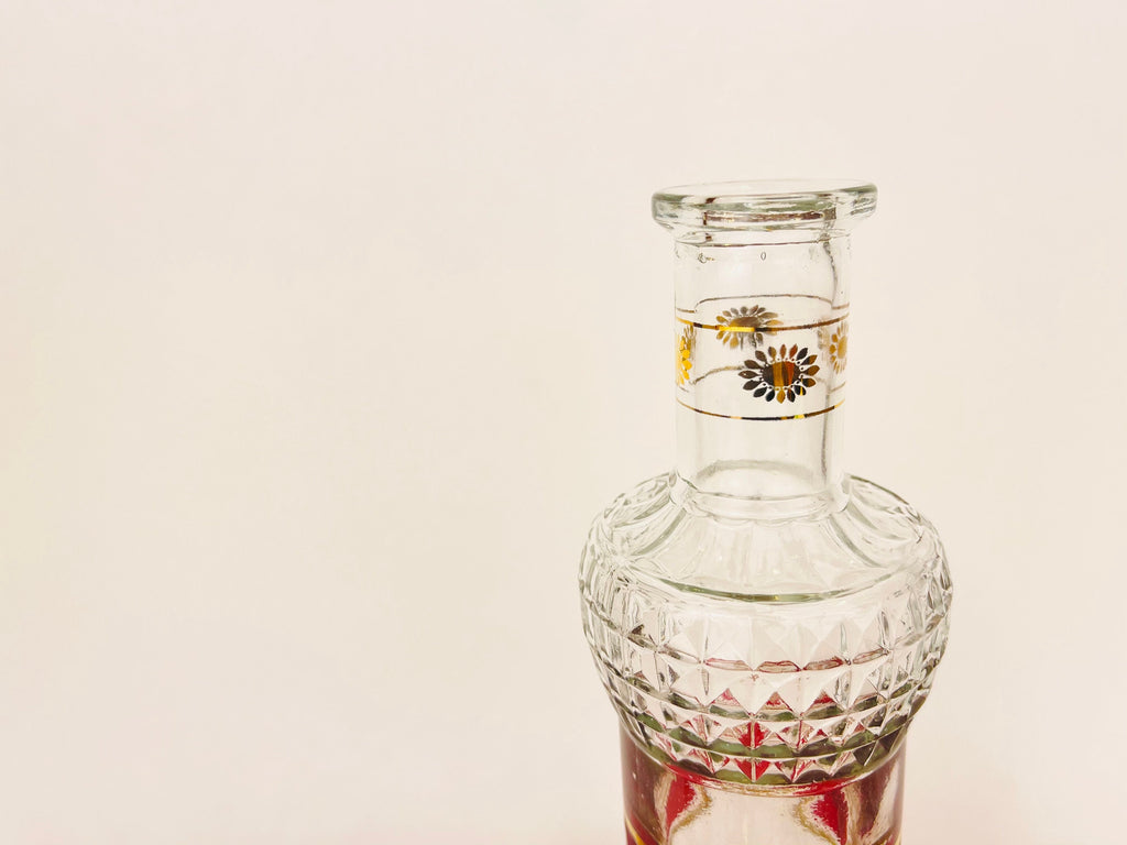 Product image for 'vintage luminarc aperitif decanter set 5 purple sunburst glasses decanter french barware' (view 0d5675)