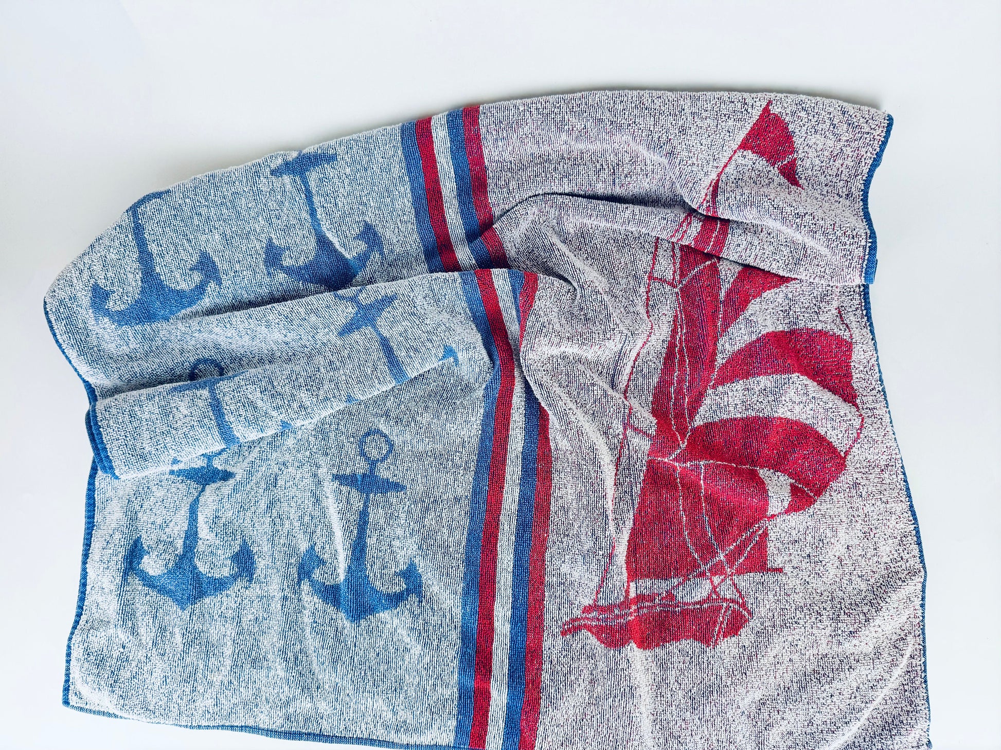 Product image for 'vintage nautical sail boat anchor beach shower towel elegance 100 cotton made in poland' (view af9600)