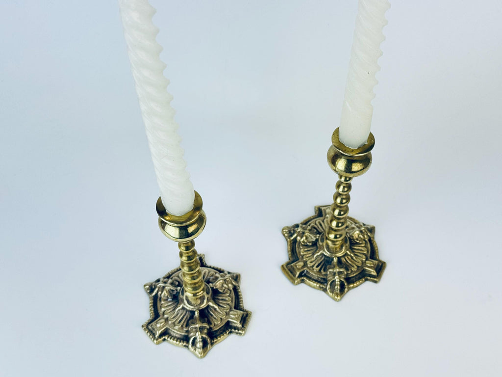 Product image for 'antique vintage english green man face solid brass candlestick holders set of two 2 made in england victorian era' (view e1e5f2)