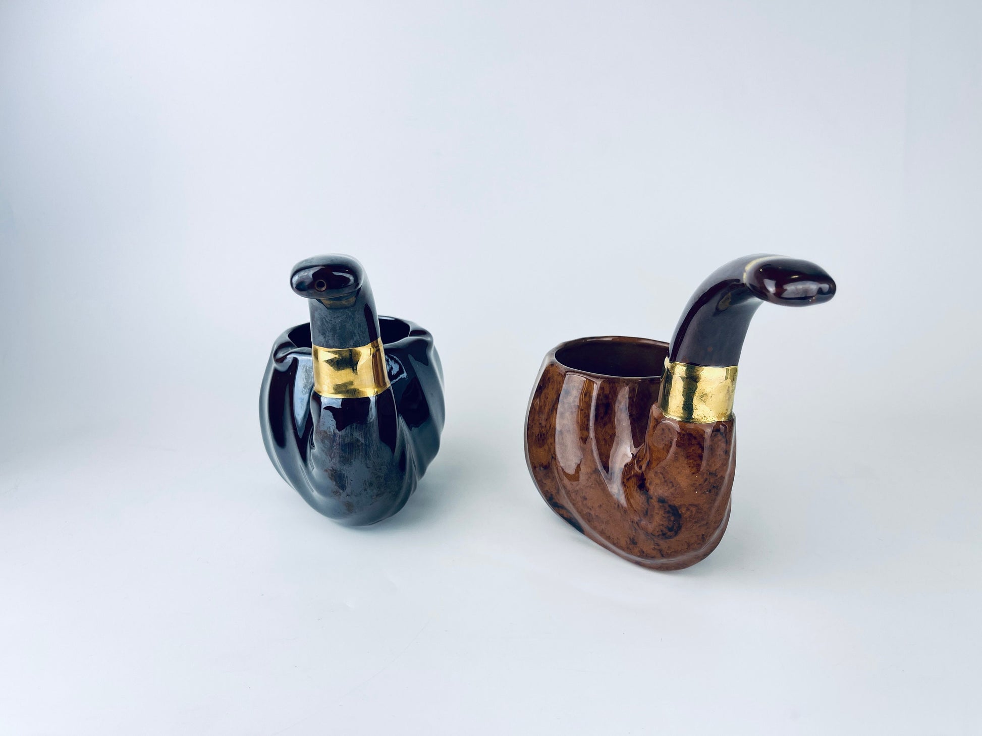 Product image for 'vintage rubens pipe shaped cigar cigarette ashtray designed in hollywood made in japan' (view 674294)