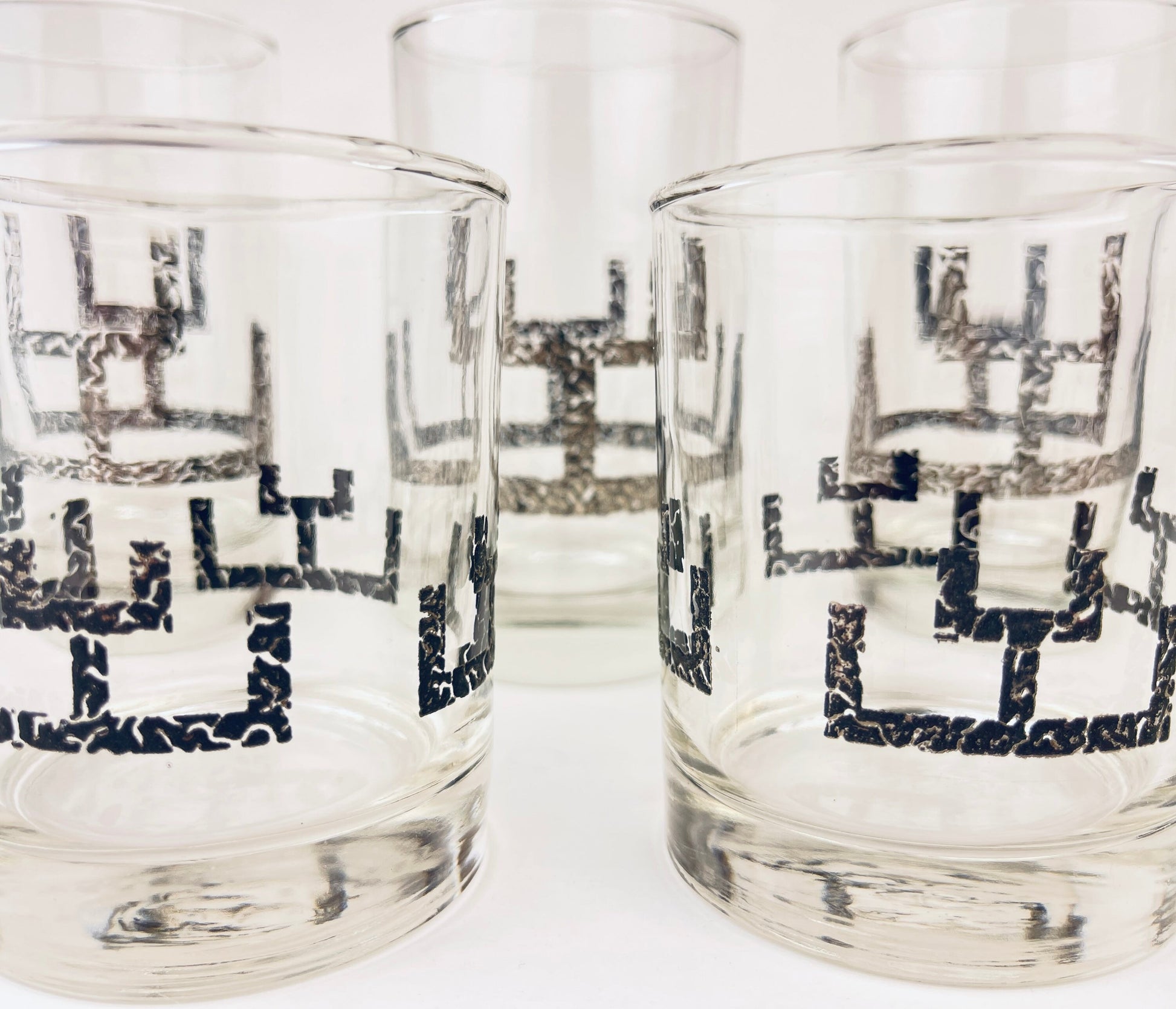 Product image for 'vintage libbey highball lowball glasses set of five 5 textured silver abstract line pattern' (view af9245)