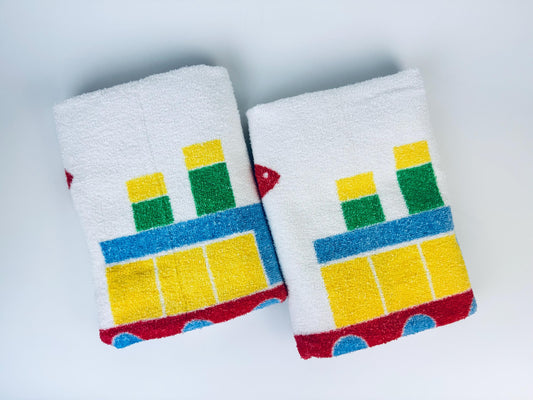 Product image for 'vintage caldwell boat fish nautical themed childrens kids bath towel made in canada sold separately' (view 71b01a)