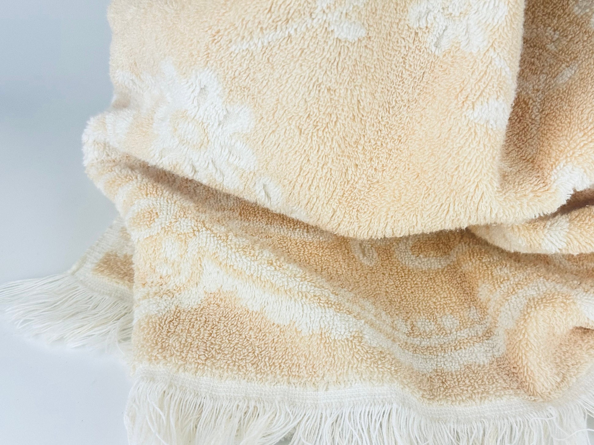 Product image for 'vintage royal family cannon rectangular beige white floral fringe bath towel made in usa cotton polyester blend sold separately' (view 79098d)
