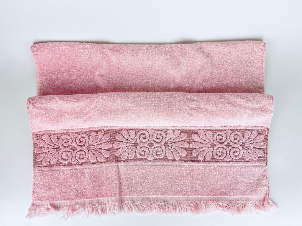Product image for 'vintage cannon monticello rectangular fringe bath towel made in usa cotton polyester blend pink white yellow blue sold separately' (view 81aa5c)