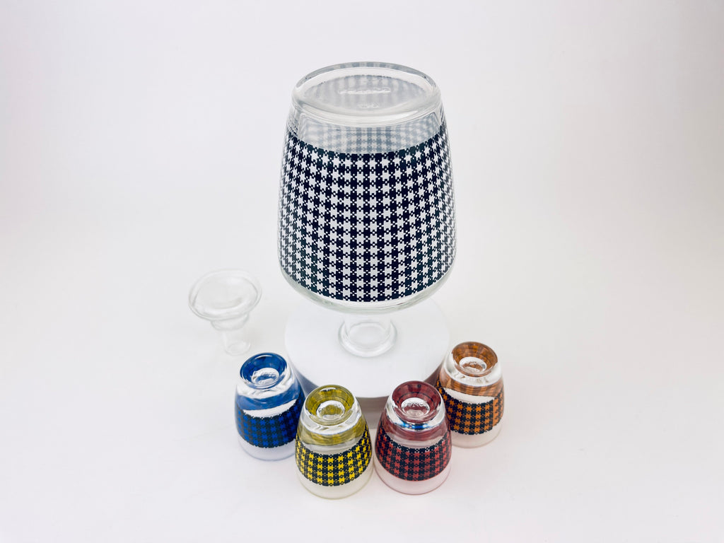 Product image for 'vintage houndstooth glass decanter shot glass barware set made in france' (view ca1b4e)