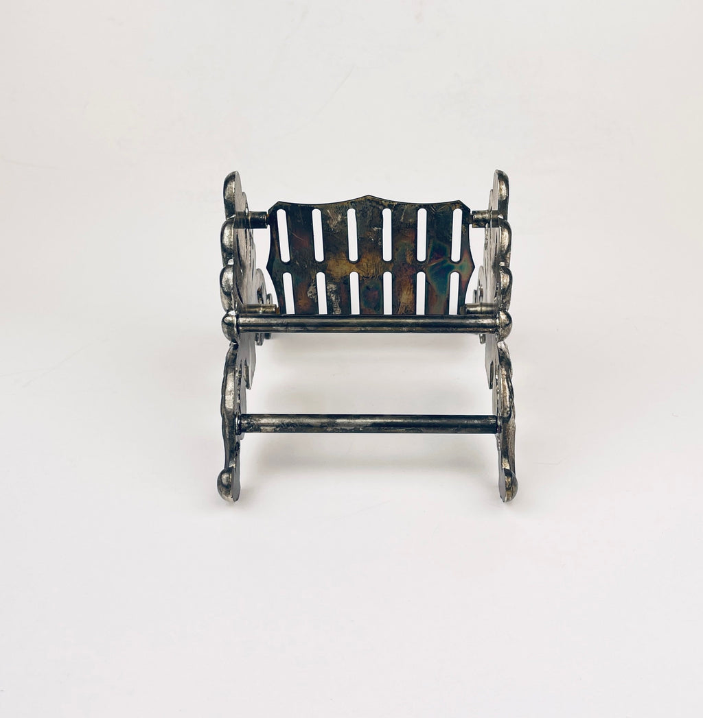 Product image for 'vintage hollywood regency silver knife holder ornate mid century kitchen accent' (view 9dee4d)