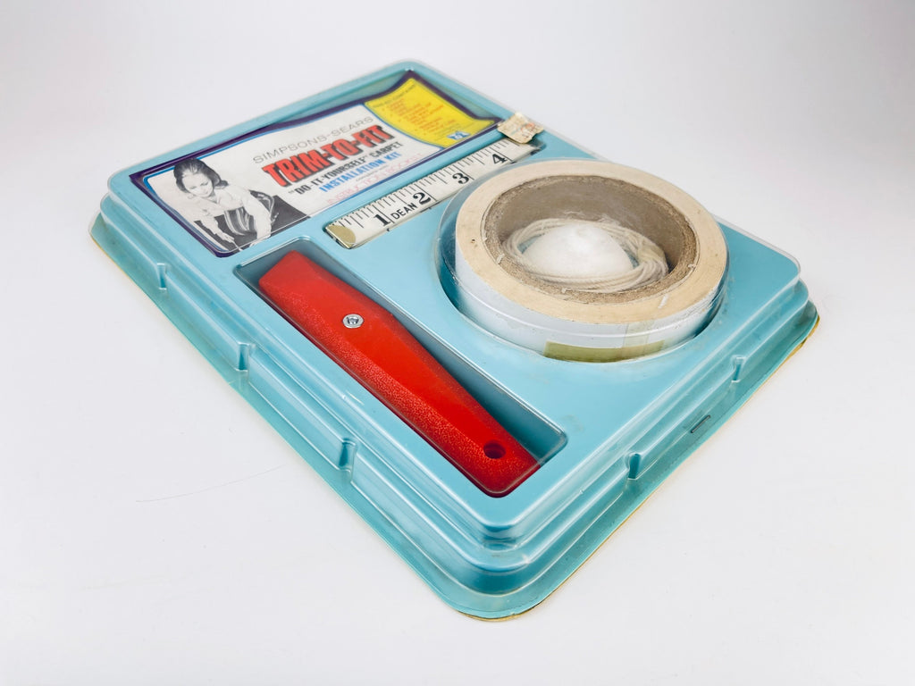 Product image for 'vintage simpson sears trim to fit do it yourself carpet installation kit new old stock nos made in canada' (view 70bee3)