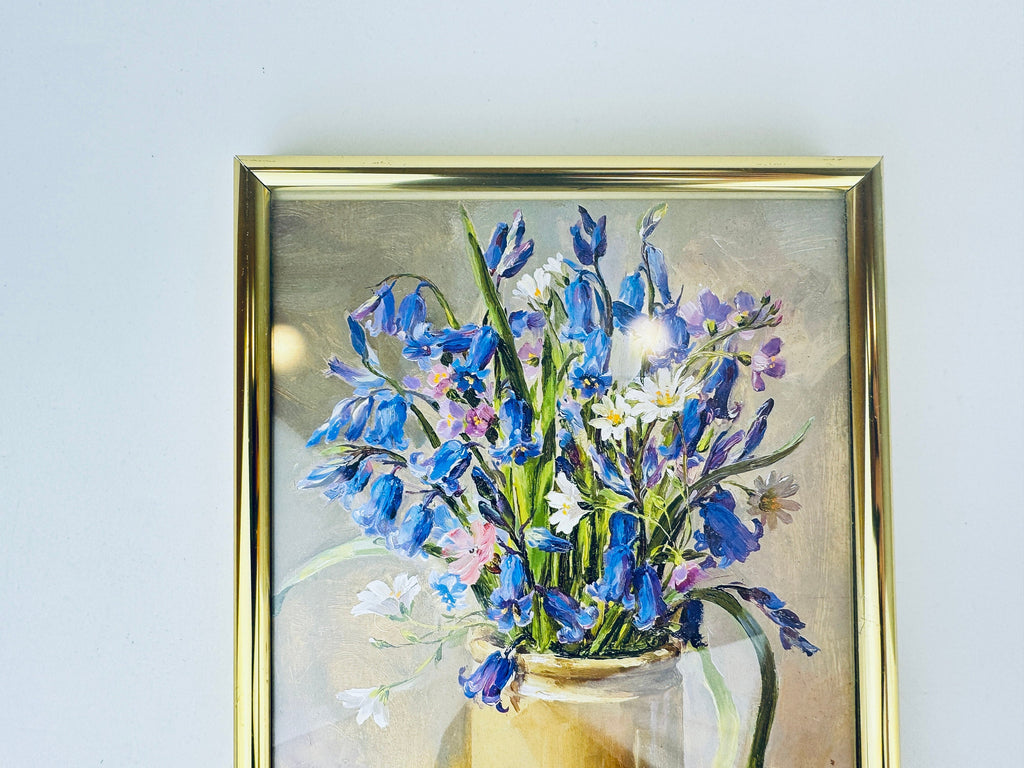 Product image for 'vintage wall mount brushed gold tone metal 6 x 8 picture frame pressure held back frames sold separately' (view cc5c50)