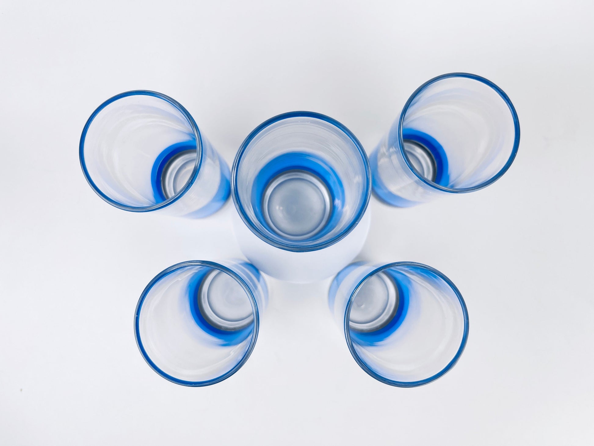 Product image for 'vintage pierre cardin blue ombre striped zombie glasses set of five 5 sasaki glass company made' (view 4e37e5)