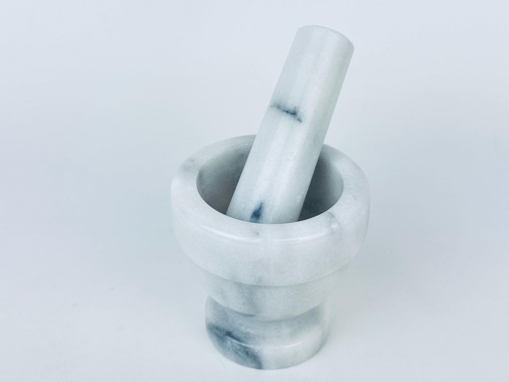 Product image for 'vintage white grey marble stone mortar pestle' (view 04fd16)