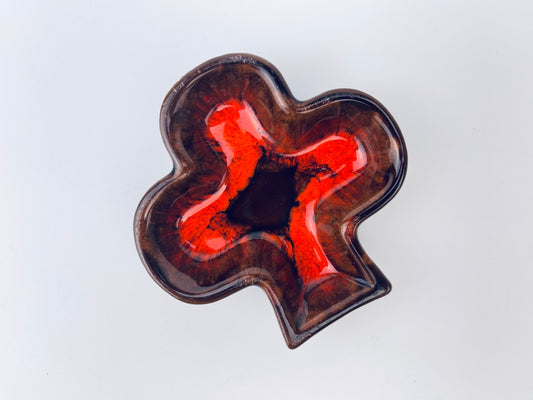 Product image for 'vintage mcmaster canada drip glazed red clay ashtray made in canada 1' (view b59cf1)