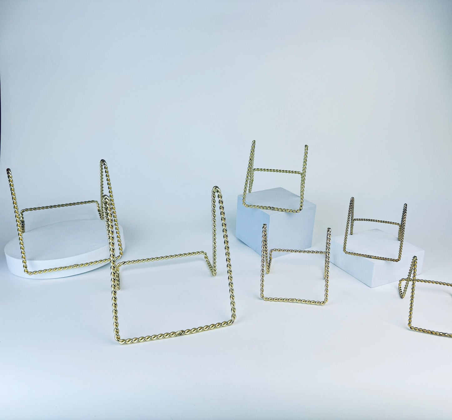 Product image for 'vintage twisted gold metal easel picture sheet music plate holder sold separately' (view ef835a)