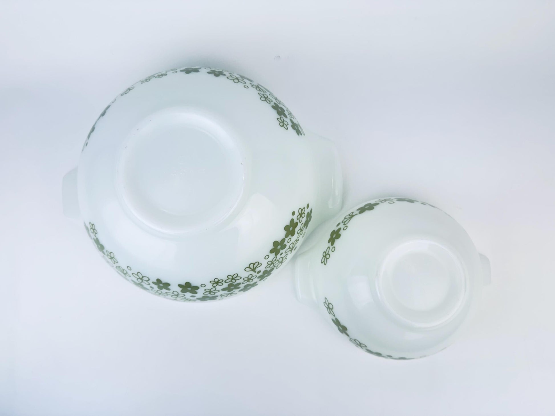 Product image for 'vintage spring blossom pyrex cinderella casserole bowls sold separately' (view edcde9)