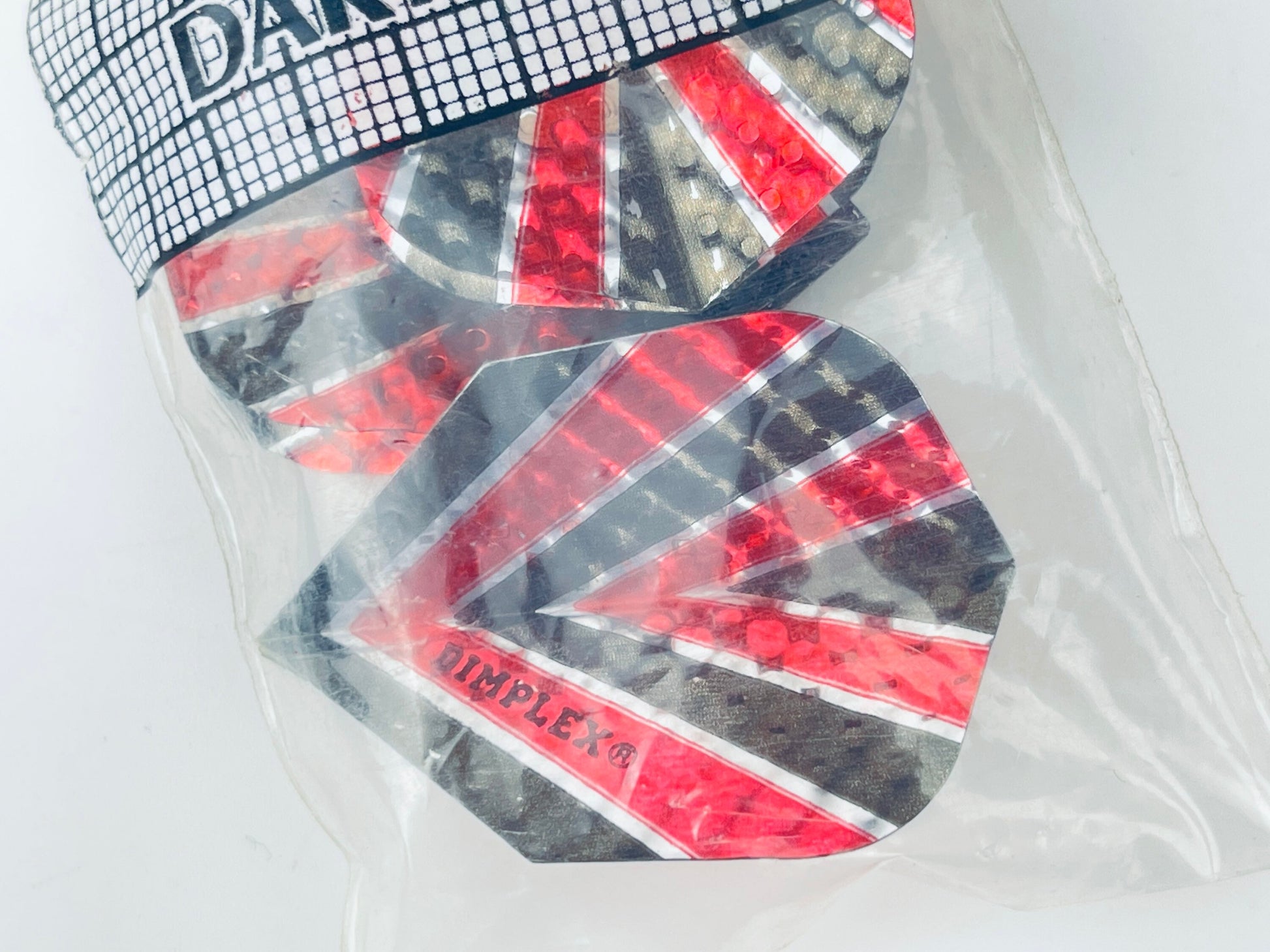 Product image for 'vintage dimplex dart flights pack of three 3 made in uk' (view ea99ee)