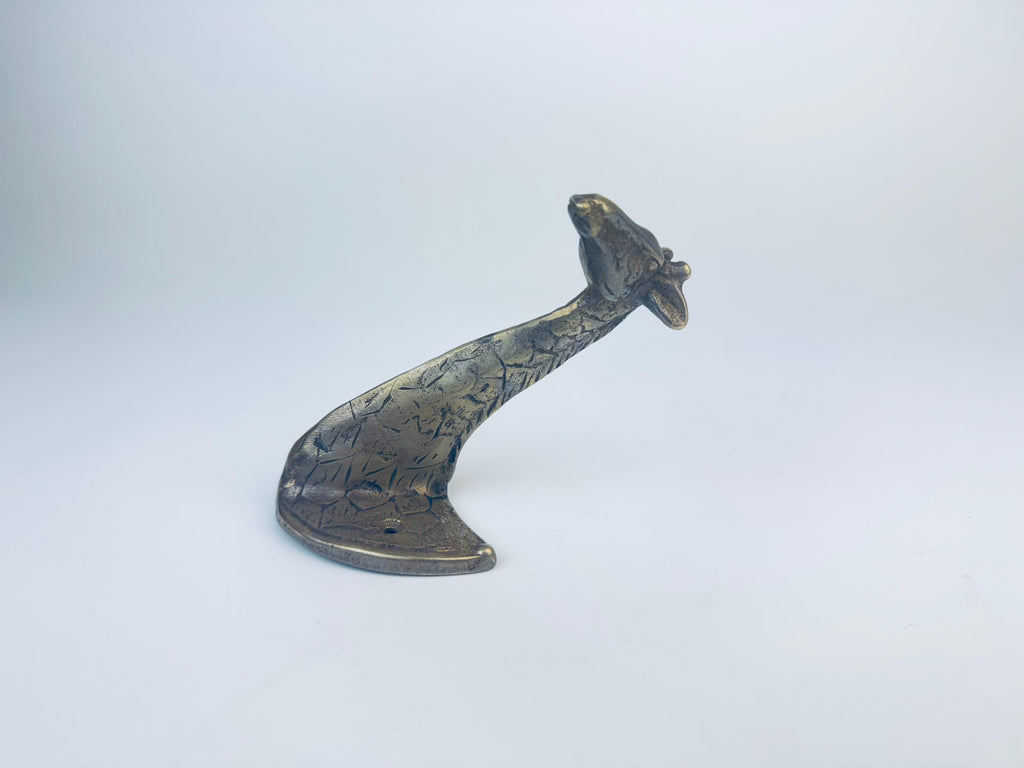 Product image for 'vintage solid brass giraffe wall mounted hook attractive aged metal patina' (view 2729d1)
