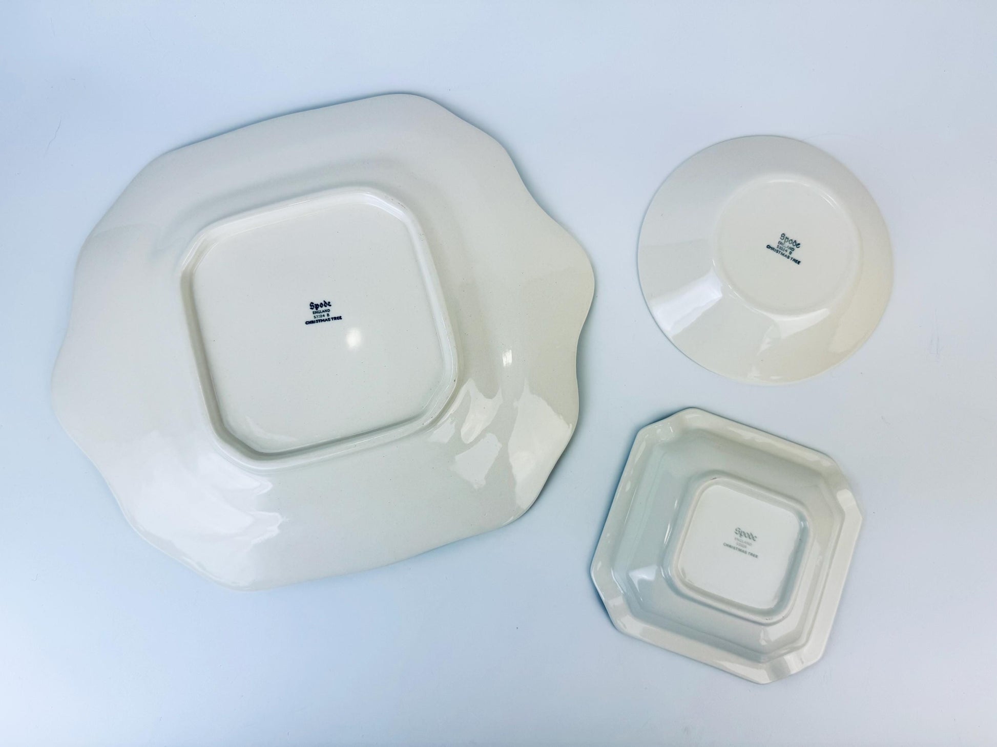 Product image for 'vintage spode christmas tree ceramic platter ashtray bowl made in england sold separately' (view b8e1d3)