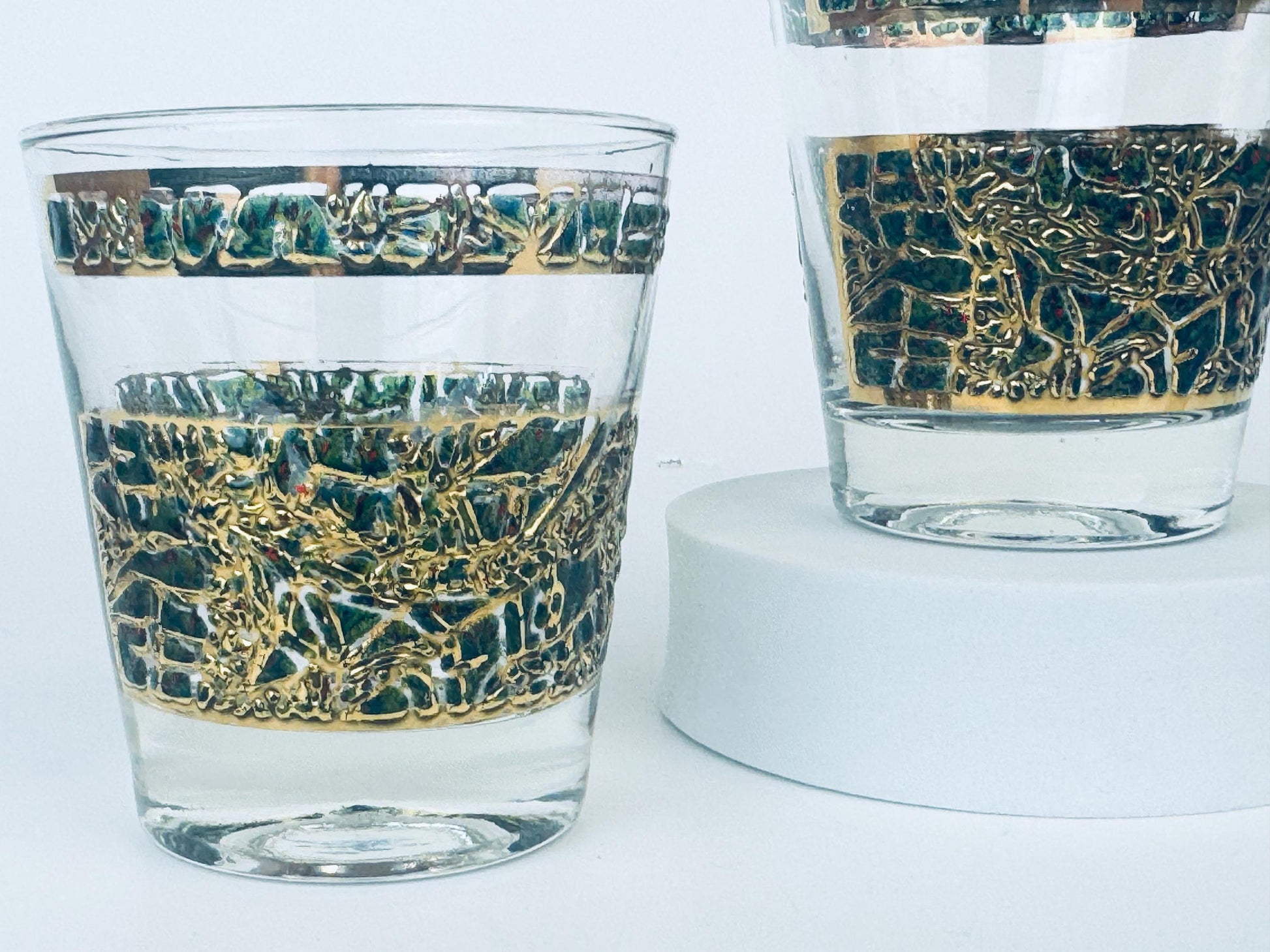 Product image for 'vintage gold green pattern lowball whiskey glasses dominion glass company set of two 2' (view 0c4f16)