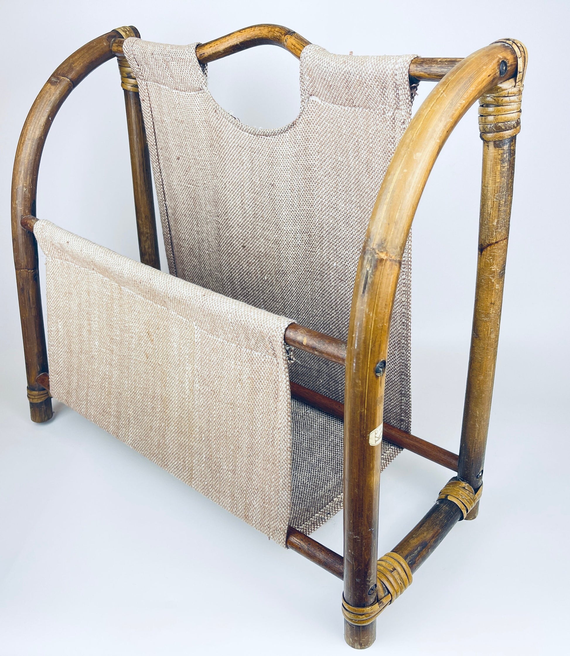 Product image for 'vintage bamboo wicker rattan magazine storage sling beige brown coloured cloth' (view f1cb86)
