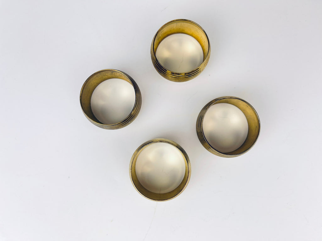 Product image for 'vintage striped brass napkin ring holders set of four 4' (view c9dab4)