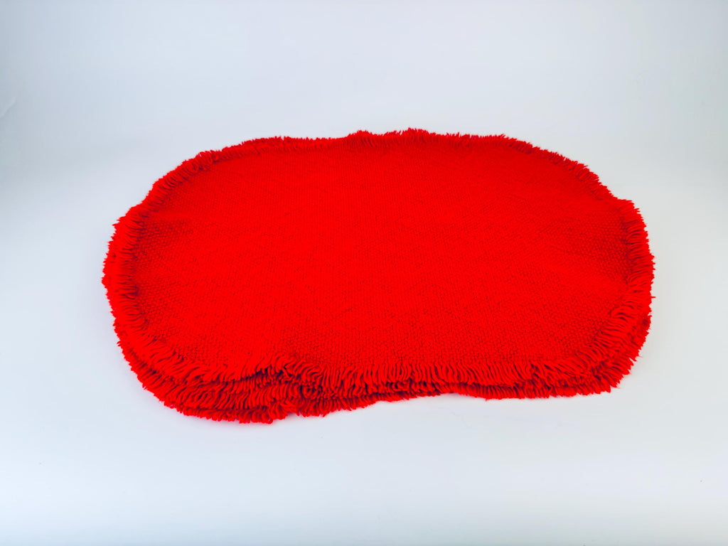 Product image for 'vintage red oval fringe place mats set of six 6' (view 5803cd)