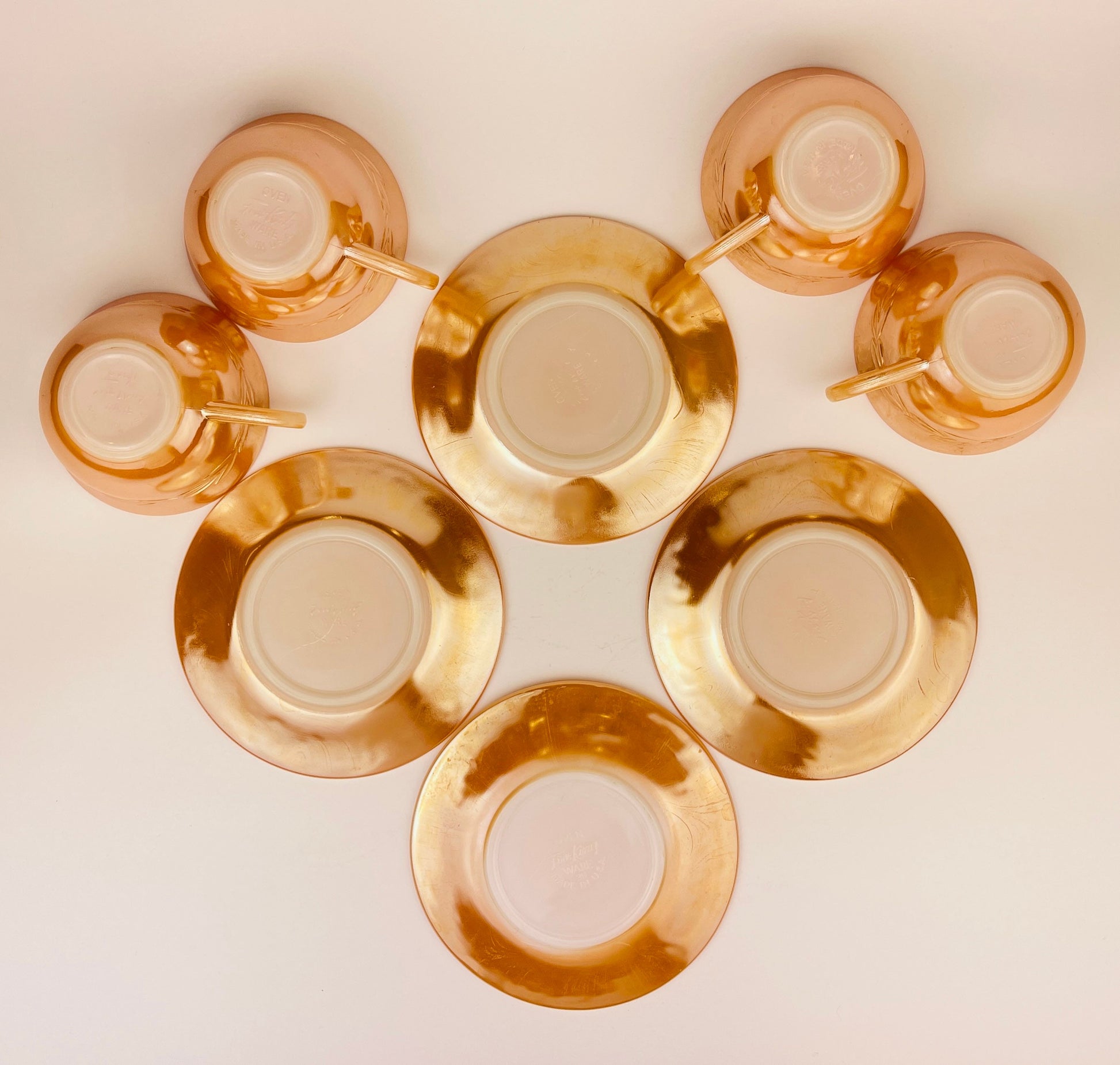 Product image for 'vintage peach lustreware laurel leaf tea cup saucer set replacement anchor hocking fire king made in usa' (view 7a4736)