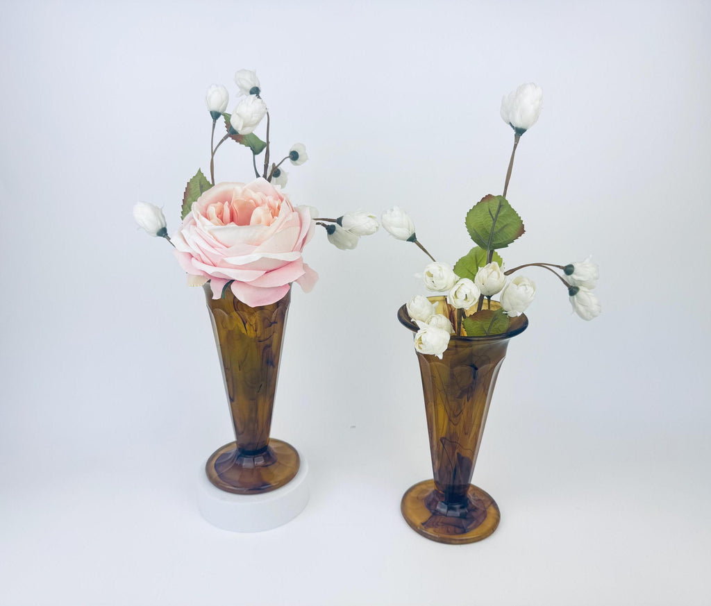 Product image for 'vintage george davidson brown swirl cloud glass trumpet vase sold separately' (view 248d19)
