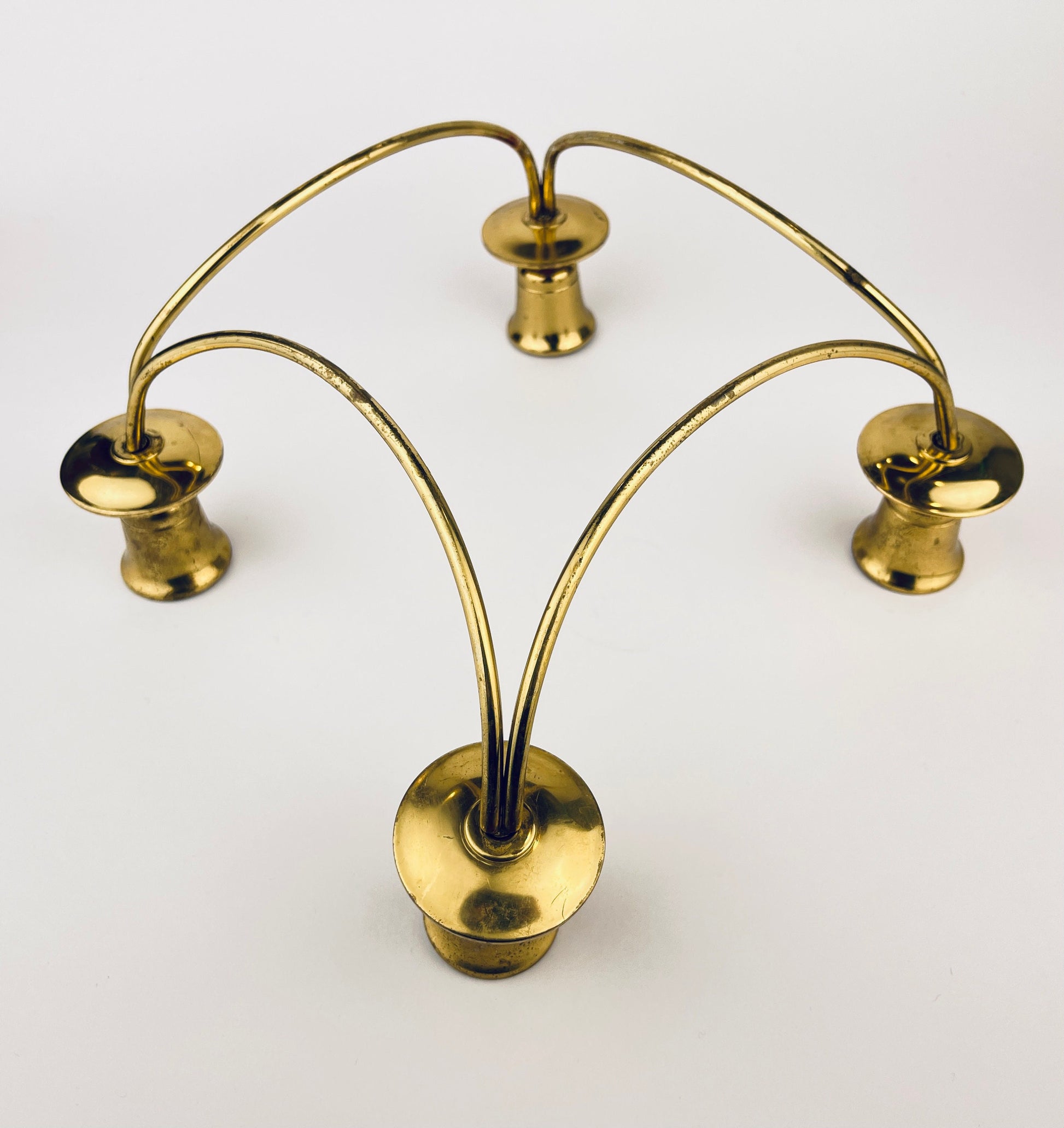 Product image for 'vintage solid brass 4 arm candlestick holder' (view 78607a)