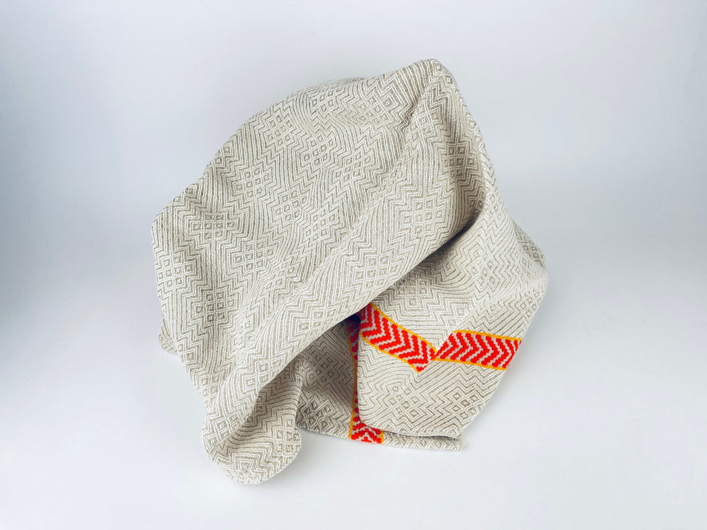 Product image for 'vintage beige white geometric print kitchen towel red yellow stripe 100 cotton' (view 5cbdb8)