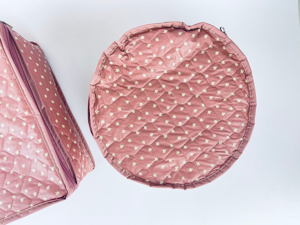 Product image for 'vintage purple beige collapsible quilted plastic china storage bags made in taiwan set of two 2' (view cba6df)