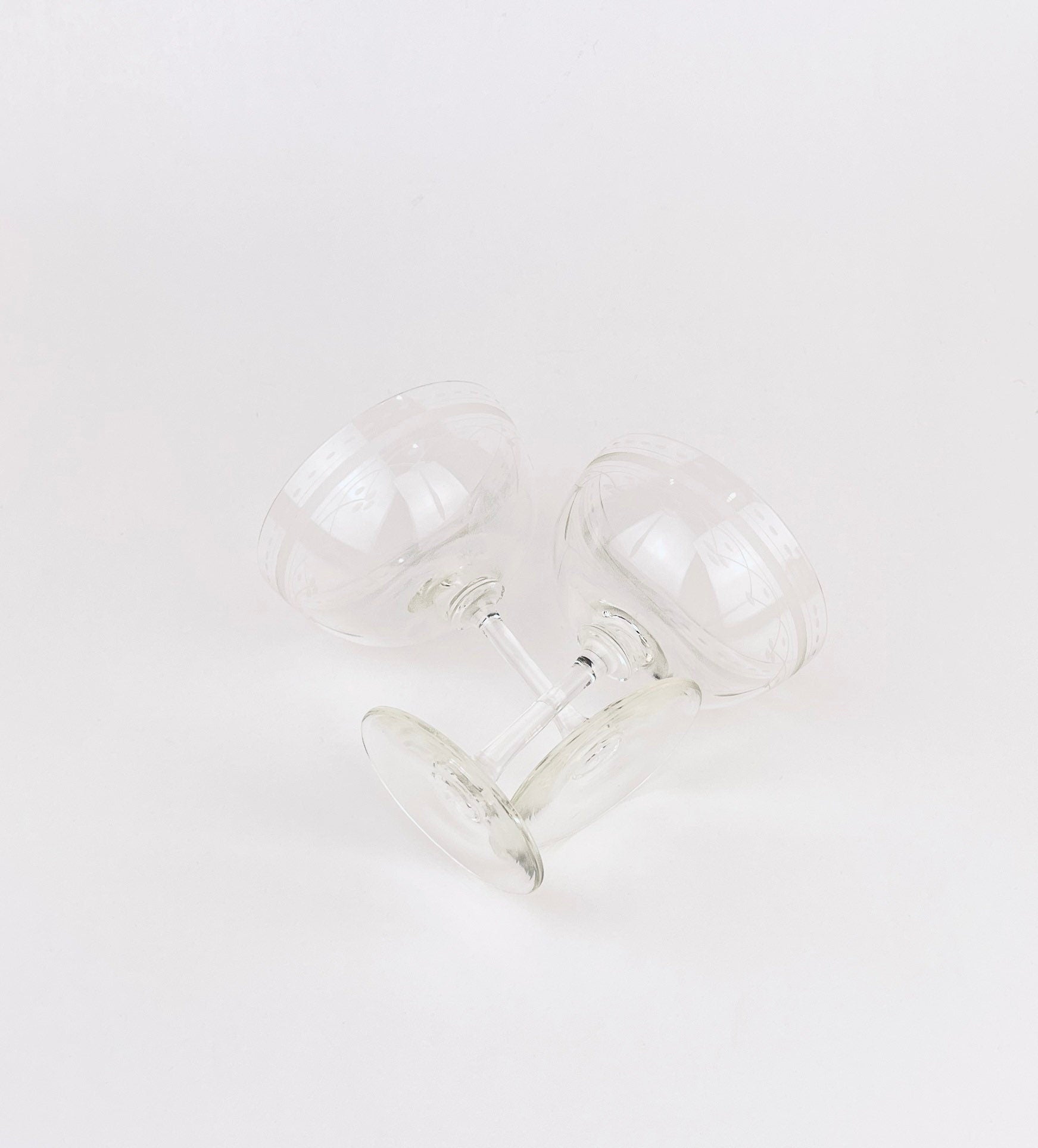 Product image for 'vintage etched martini glasses mid century elegance set of 2' (view 6274fa)