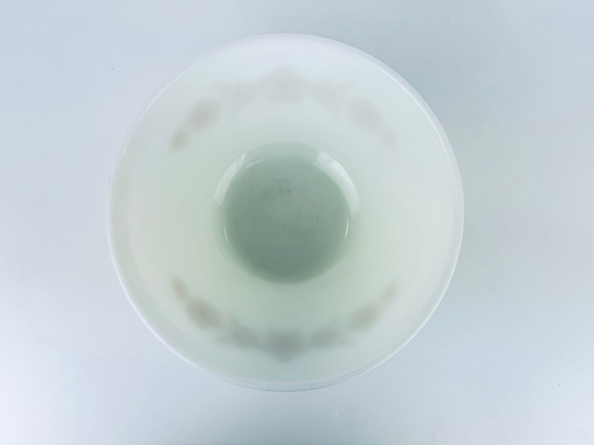 Product image for 'vintage white gold butterfly gold pyrex mixing bowl 402 1 5 qt 1 5 l' (view 0a75d9)