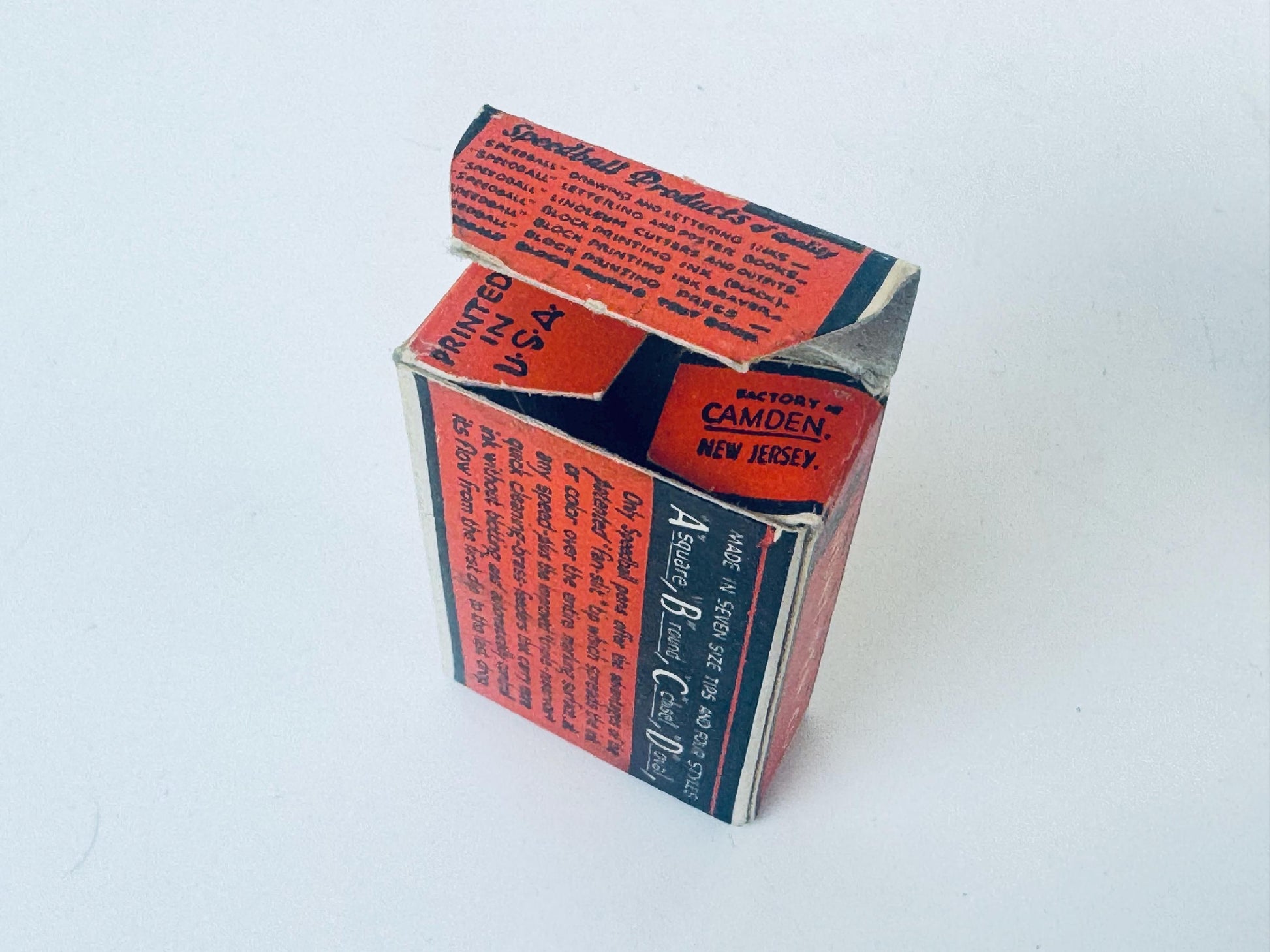 Product image for 'vintage speedball pens nib box made in usa for drawing and lettering new old stock boxes sold separately' (view adecb4)