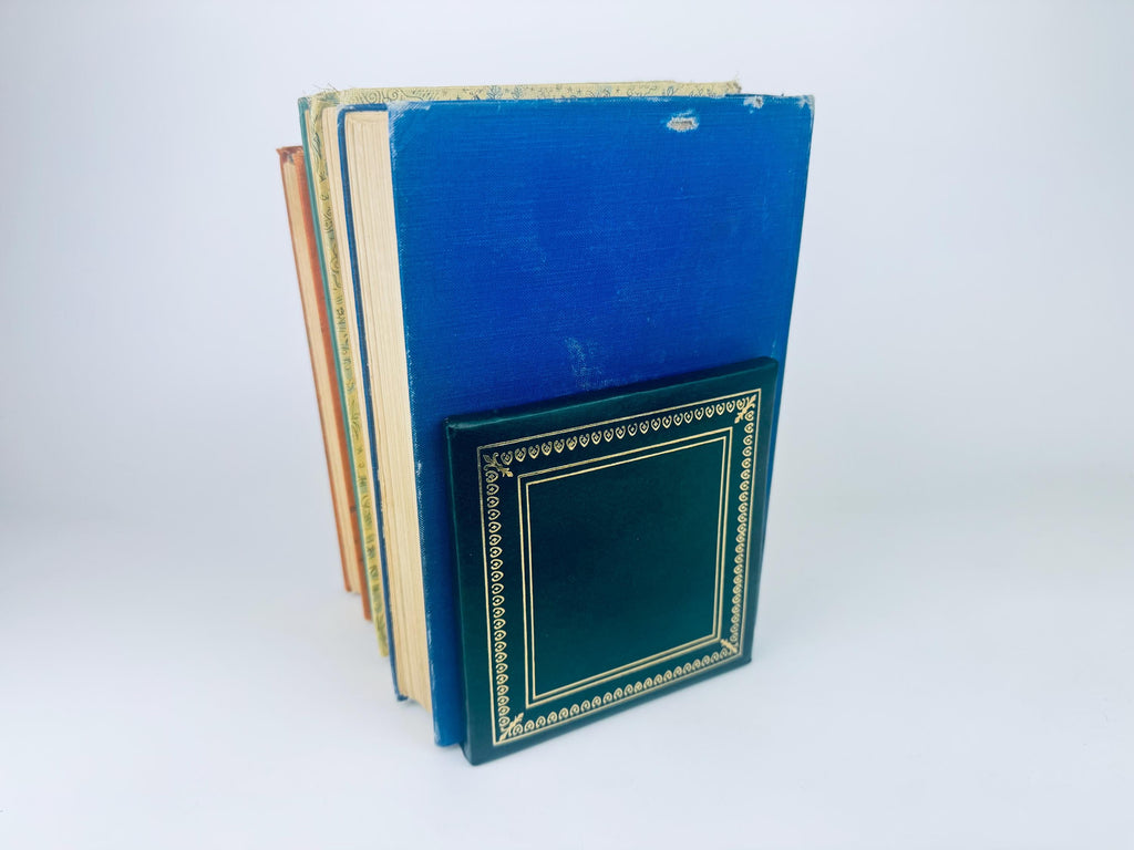 Product image for 'vintage forest green gold detail book ends set of two 2' (view cdb8d7)