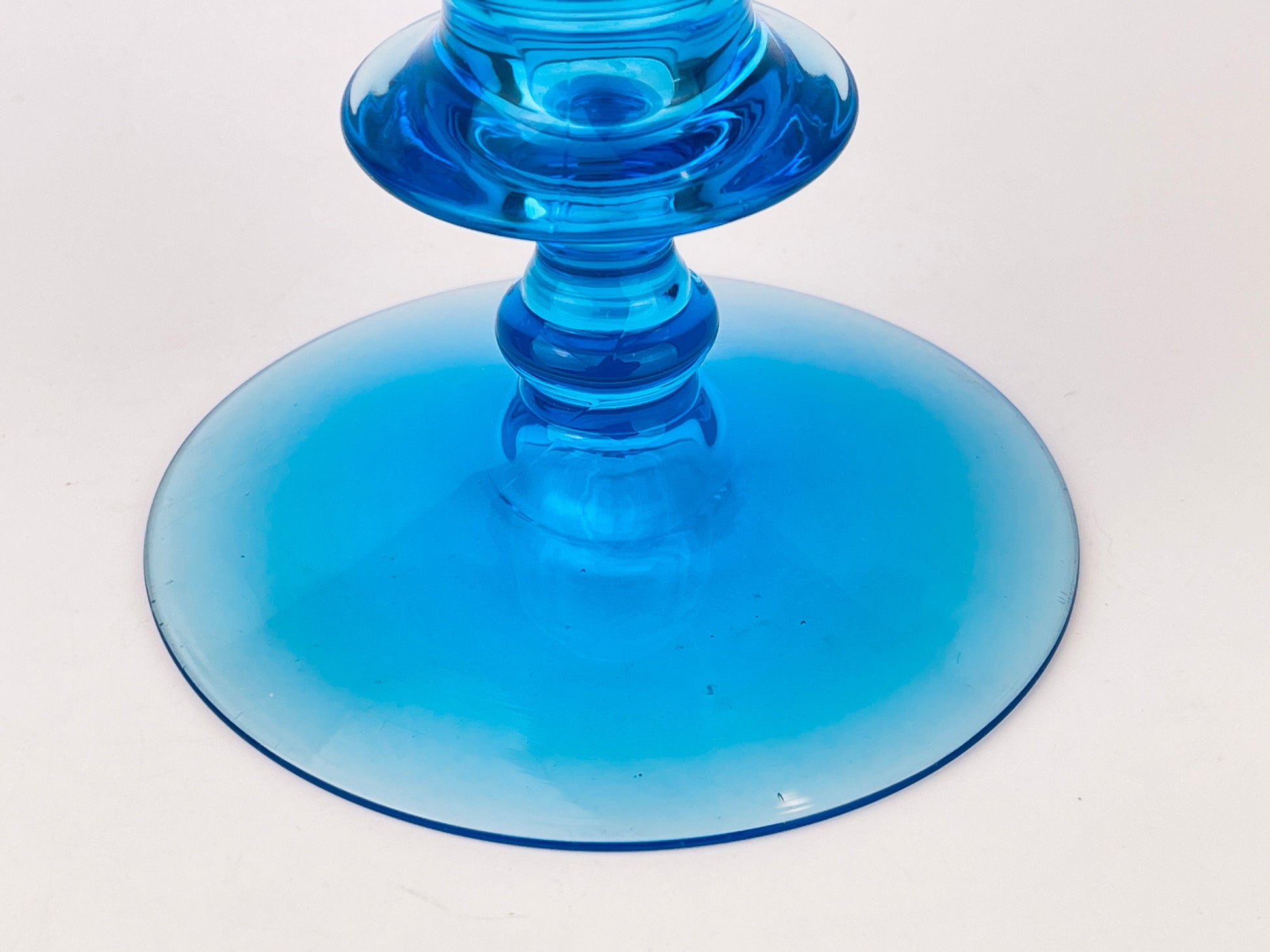 Product image for 'vintage fostoria electric blue glass candlestick holder' (view 7131ce)