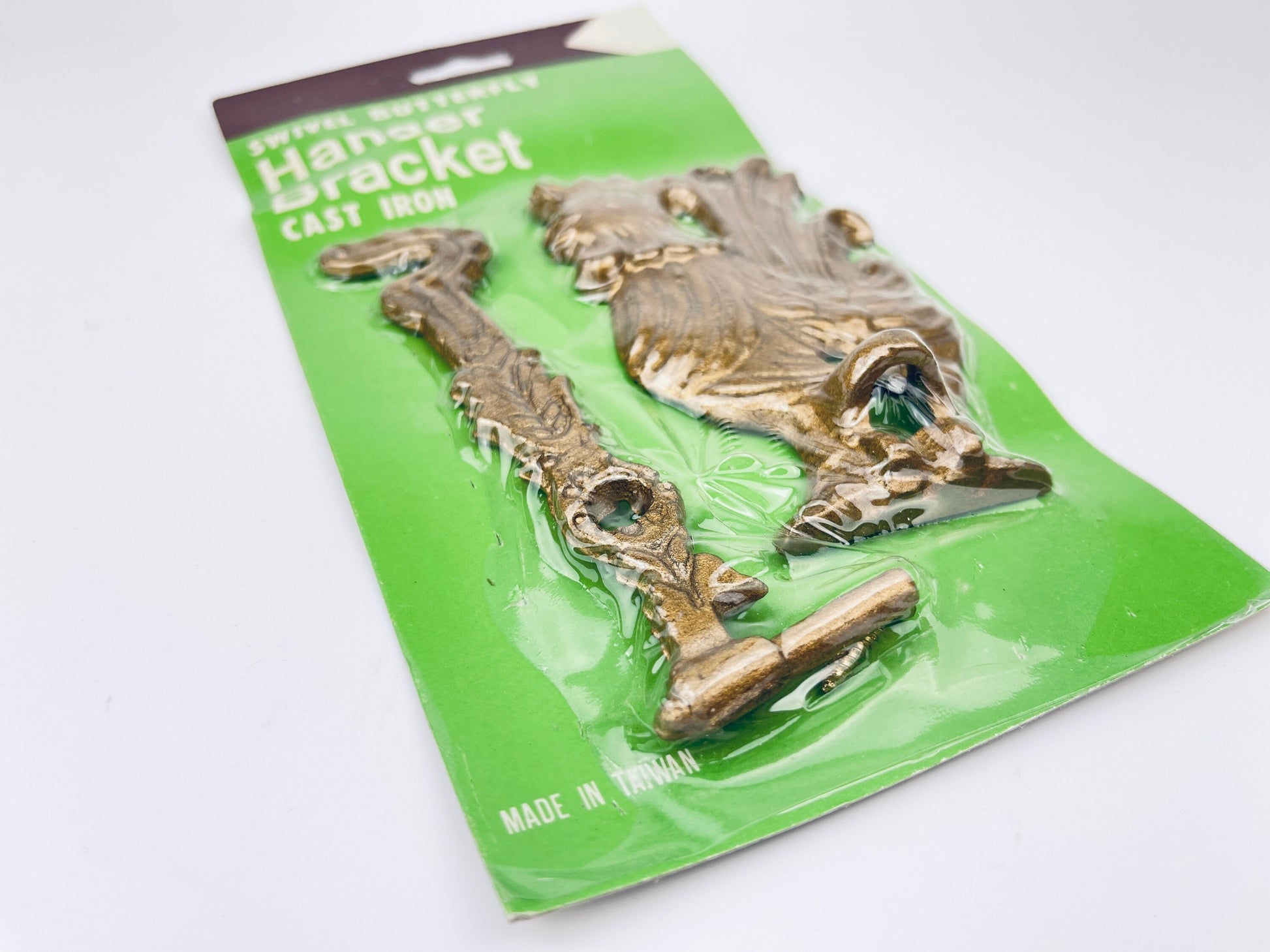 Product image for 'vintage cast iron gold rooster swivel wall plant hanger bracket new old stock nos' (view fa9085)