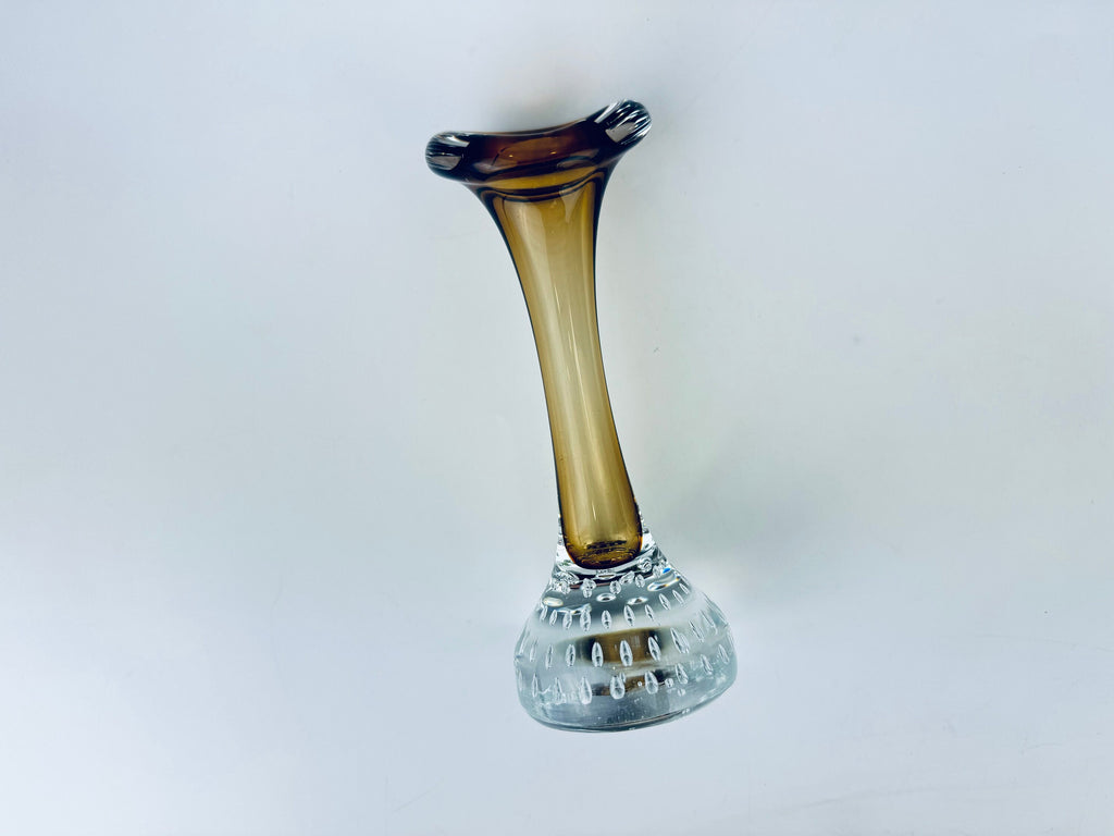 Product image for 'vintage aseda bo borgstrom bud vase hand blown brown clear controlled bubble base' (view 213115)