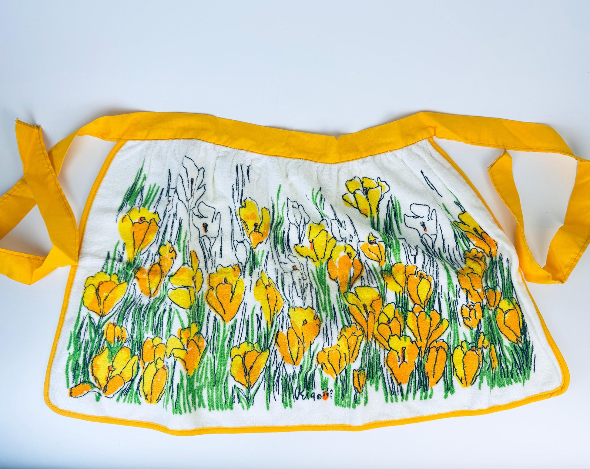 Product image for 'vintage vera yellow floral terry cloth towel waist apron 100 cotton new old stock nos' (view bf8d45)