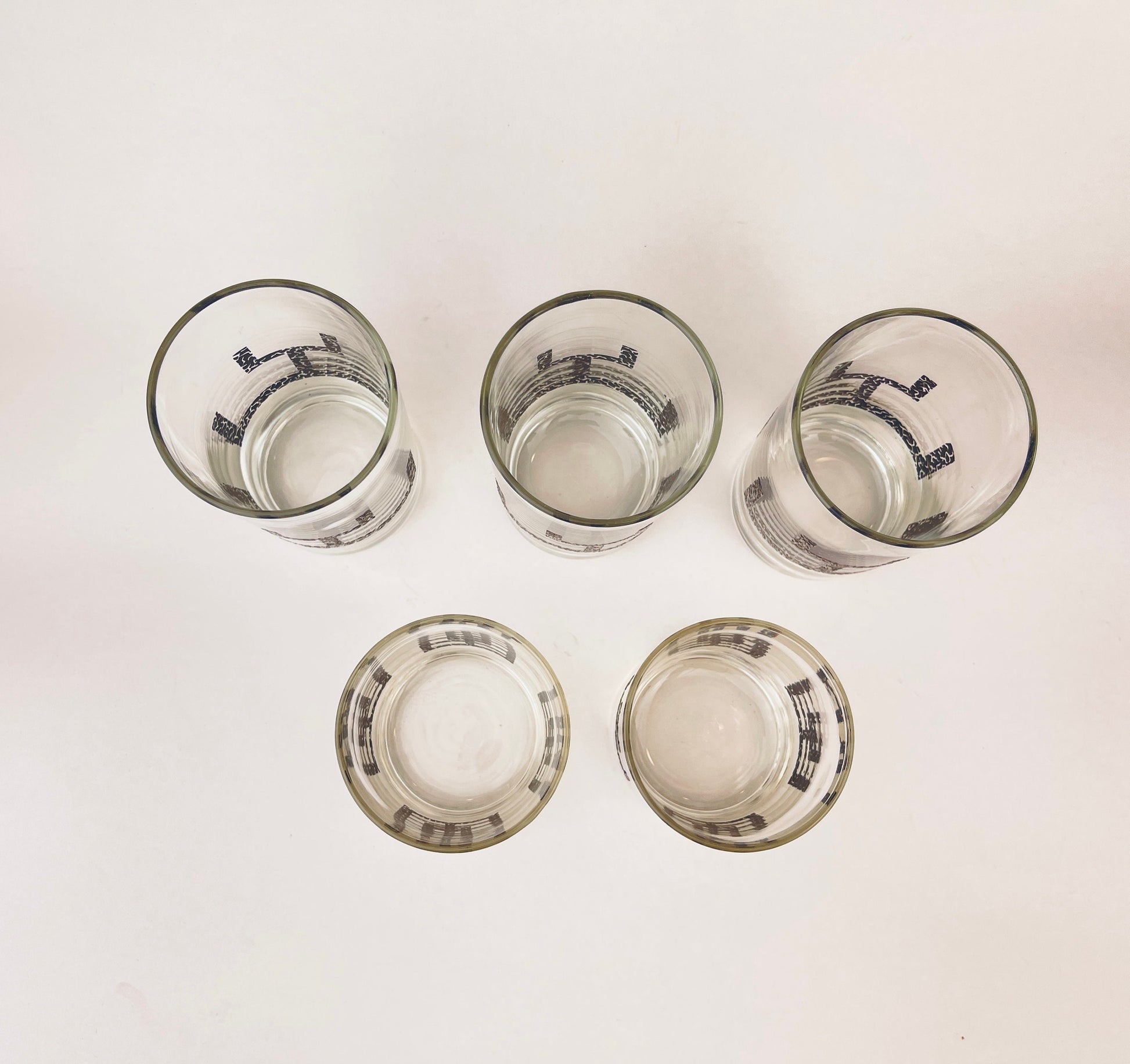 Product image for 'vintage libbey highball lowball glasses set of five 5 textured silver abstract line pattern' (view 03679b)