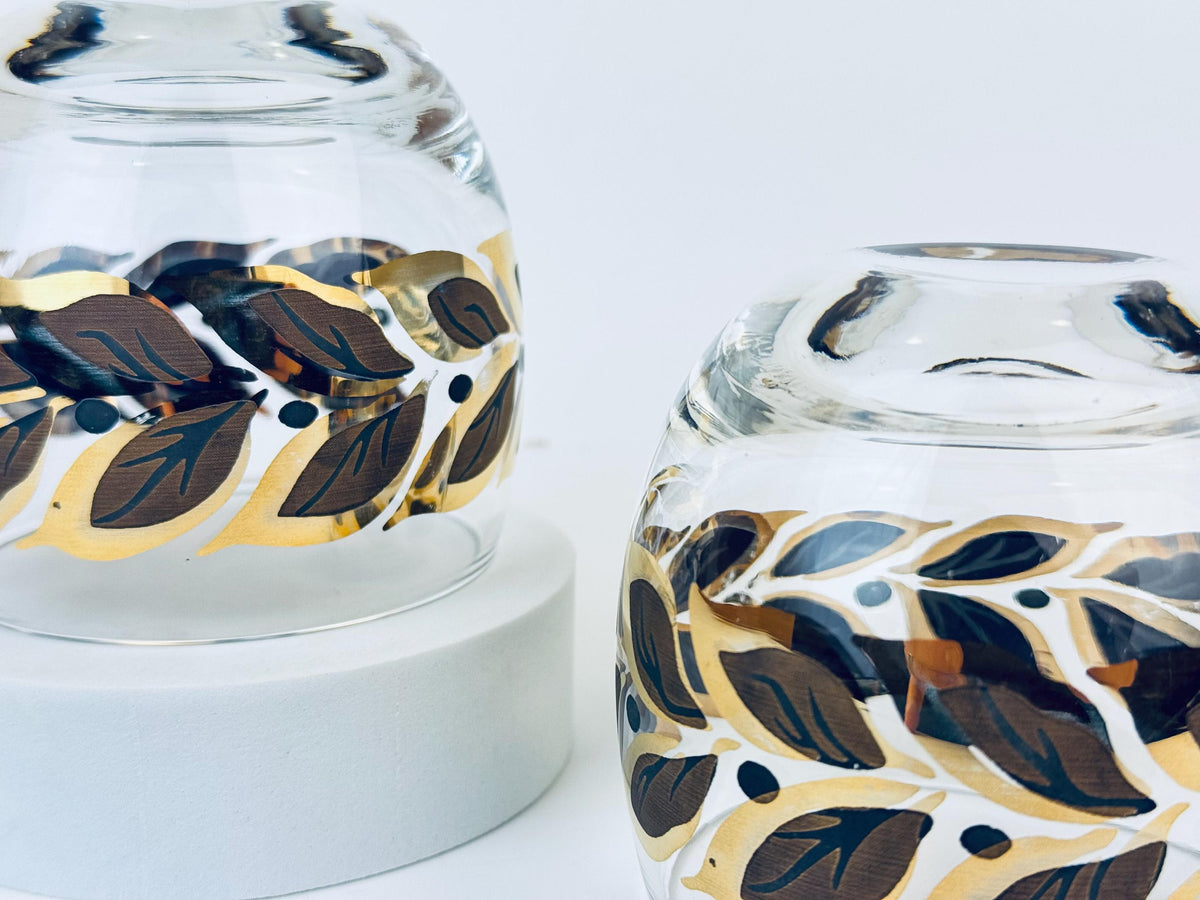 Product image for 'vintage federal glass gold laurel leaf roly poly glasses set of two 2' (view 2e0cd5)