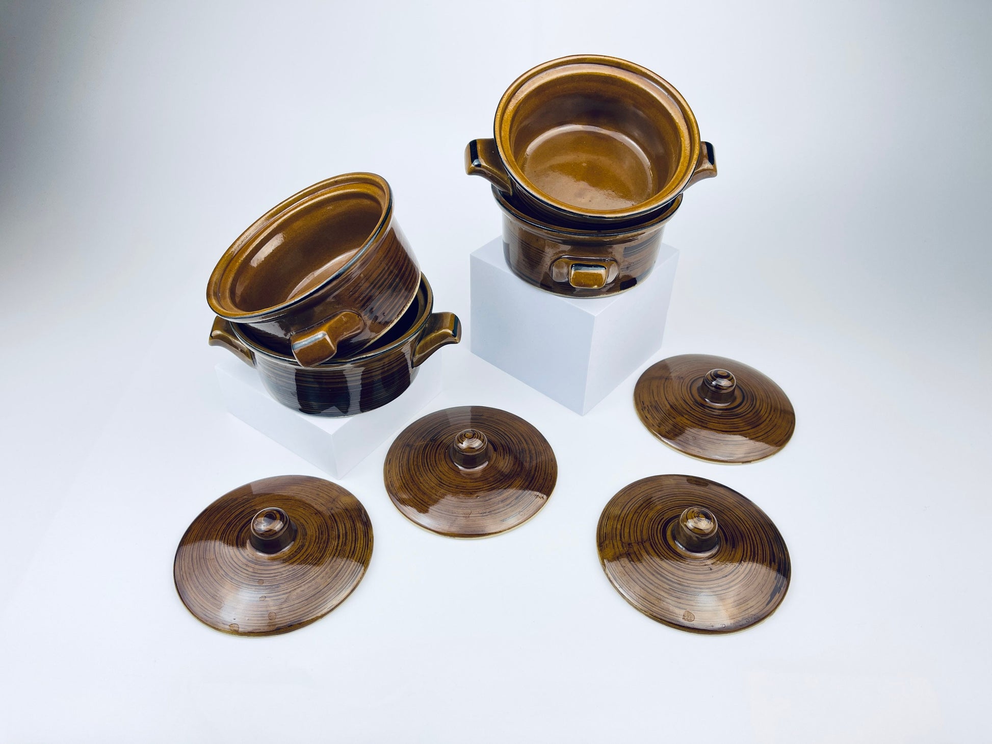 Product image for 'vintage individual casserole dishes set of four 4 made in japan' (view 3cd3a5)