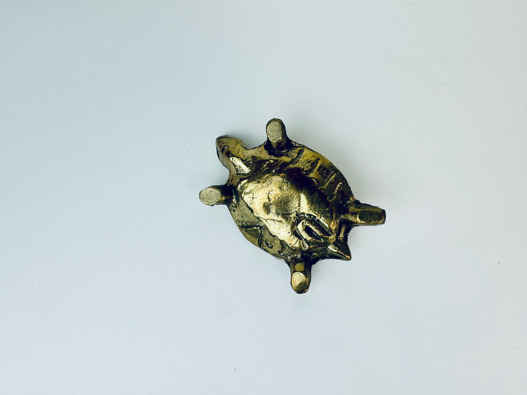 Product image for 'vintage solid brass turtle figurine paperweight attractive aged metal patina' (view 52fd94)
