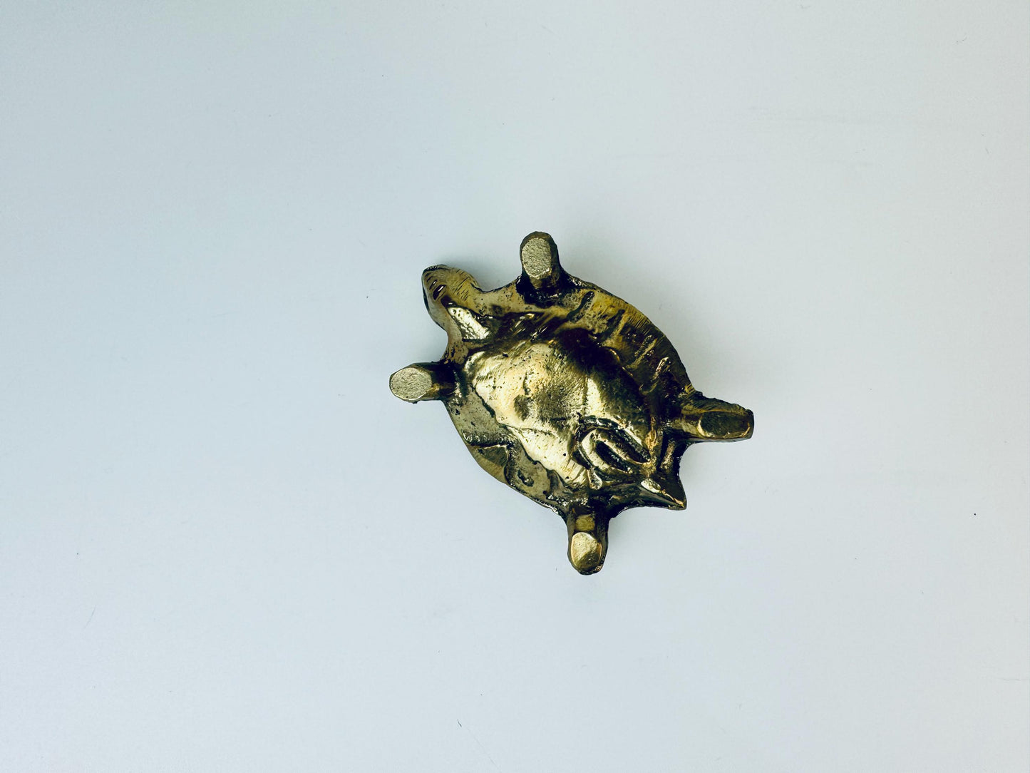 Product image for 'vintage solid brass turtle figurine paperweight attractive aged metal patina' (view 52fd94)