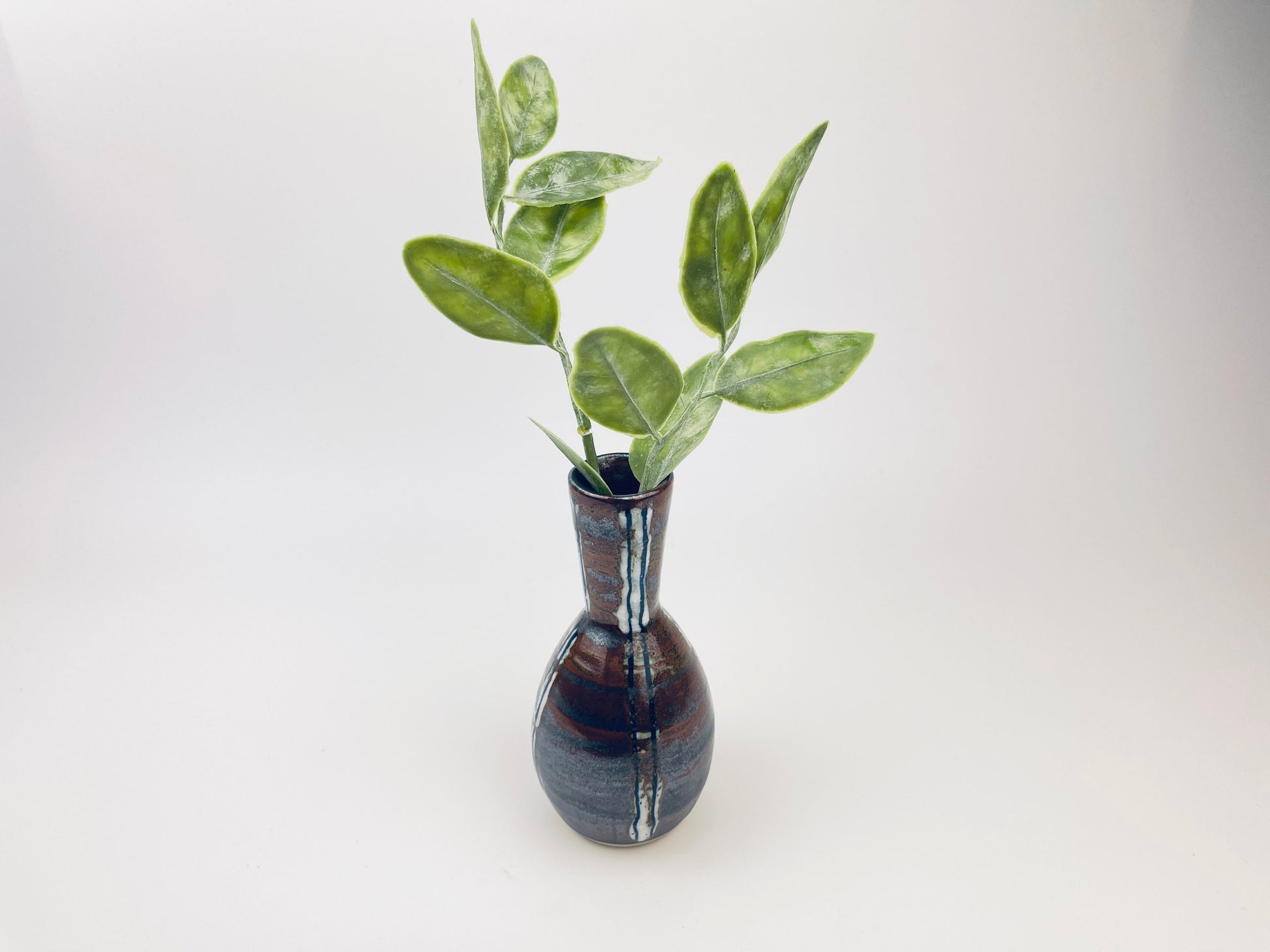 Product image for 'vintage ceramic bud vase brown silver made in japan' (view 5f04fd)