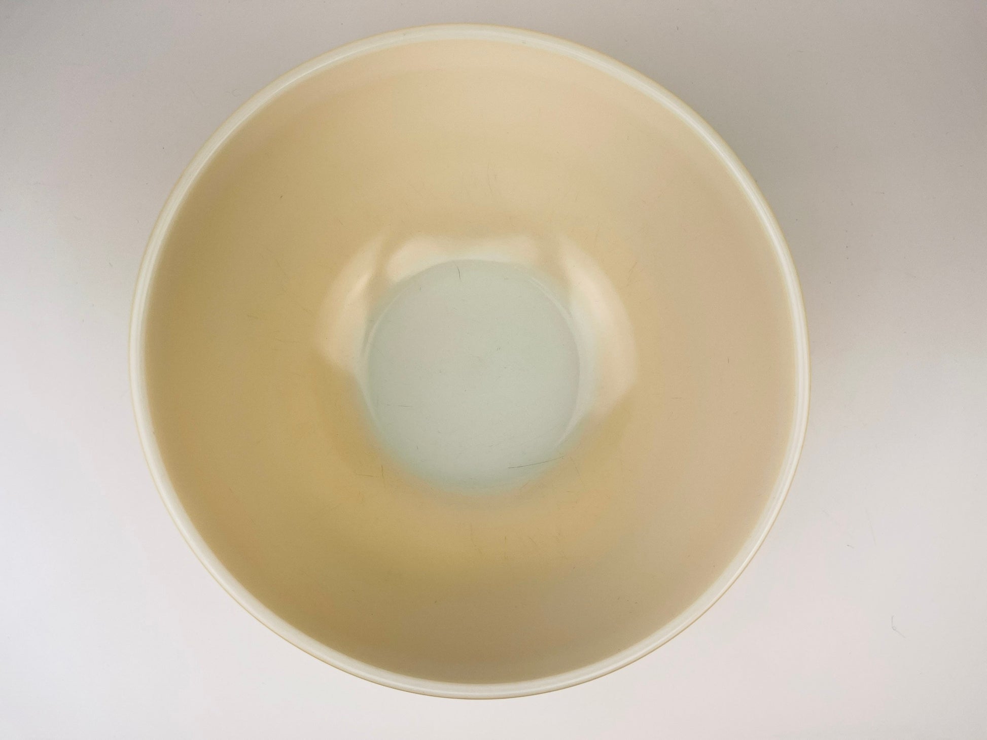 Product image for 'vintage pyrex yellow mixing bowl 1970s opal glass friendship kitchen bowl mid century cookware' (view 87822b)