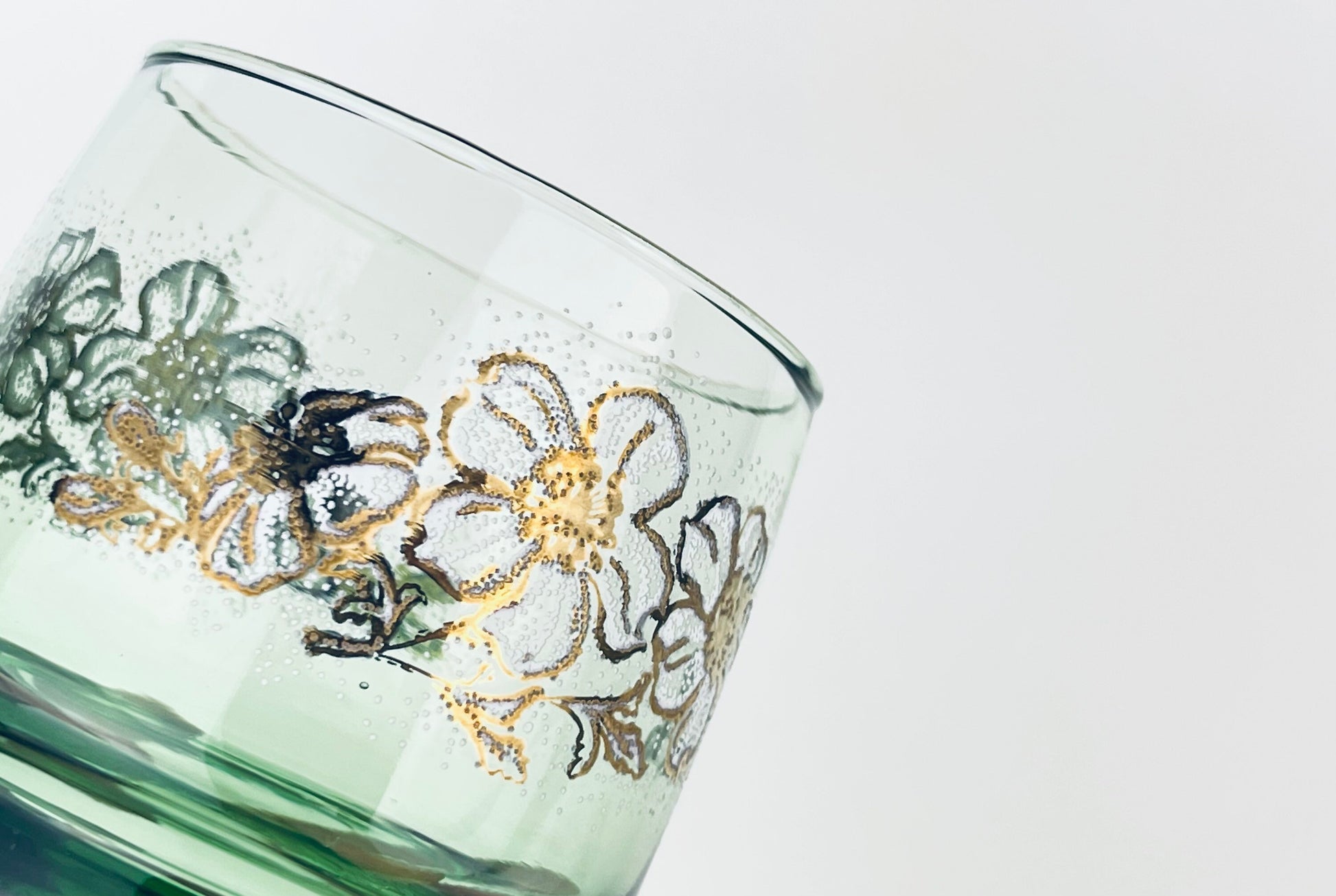 Product image for 'vintage green pedestal lowball glasses set of five 5 gold rimmed top white floral pattern dominion glass company' (view 6f3208)